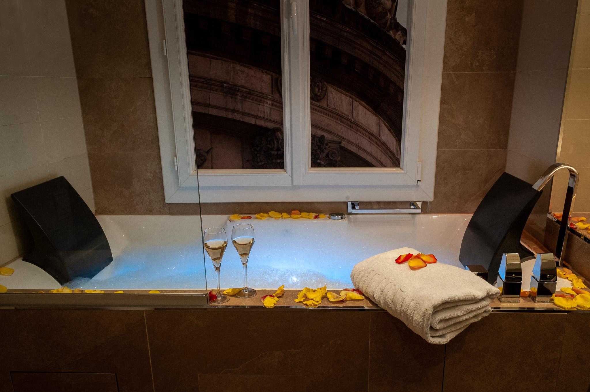 Secret De Paris - Hotel & Spa (Adults Only) المظهر الخارجي الصورة